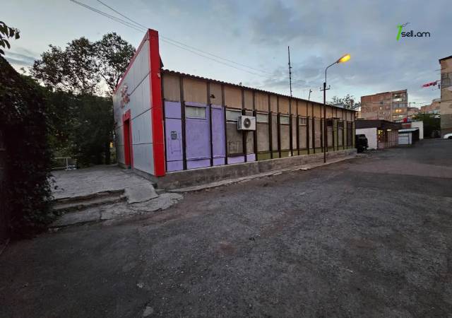 Բազմաֆունկցիոնալ գույք Մոլդովական փողոցում Նոր Նորքում, 175 քմ