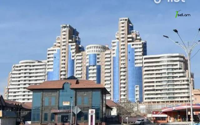 4 սենյականոց բնակարան նորակառույց շենքում, Ծիծեռնակաբերդի խճուղի, 160 ք.մ., 2 սանհանգույց