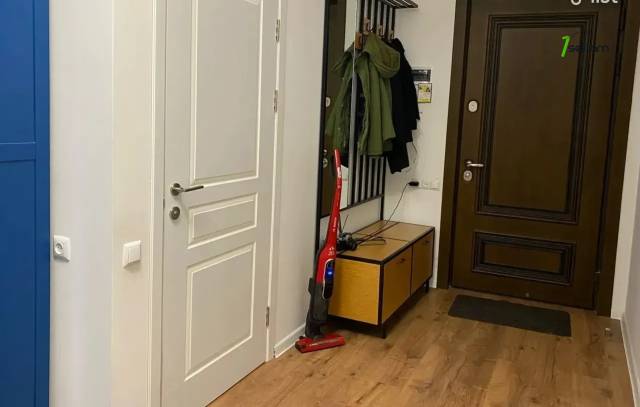 2 սենյականոց բնակարան նորակառույց շենքում Գրիբոյեդով փողոցում, 70 ք.մ., 13/16 հարկ, բարձր առաստաղներ