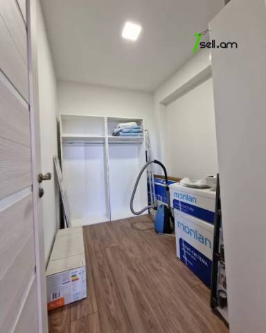 3 սենյականոց բնակարան նորակառույց շենքում Տերյան փողոցում, 130 ք.մ., 2 սանհանգույց, բարձր առաստաղներ