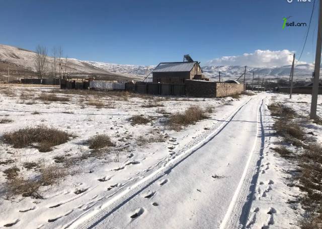 Հողատարածք բնակելի շինությունների համար Աբովյանում, 1000 քմ