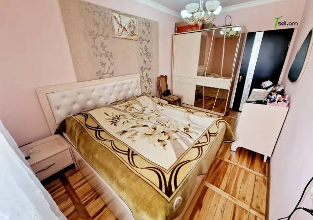 3 սենյականոց բնակարան Էրեբունու փողոցում, 80 ք.մ., 12/14 հարկ, եվրովերանորոգված