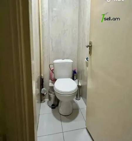 3 սենյականոց բնակարան Սարյանի փողոցում, 82 քմ, 7/11 հարկ, մի քանի պատշգամբ, եվրովերանորոգված