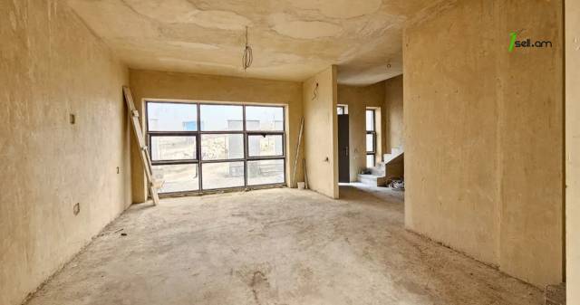 Երկու հարկանի քարե տուն, Դուրյան թաղամաս Ավանում, 435 ք.մ., 2 սանհանգույց, մասնակի վերանորոգում