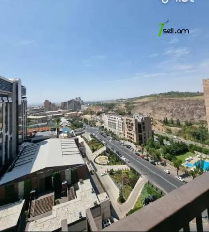 3 սենյականոց բնակարան նորակառույց շենքում Պարոնյան փողոցում, 126 ք.մ., 2 սանհանգույց