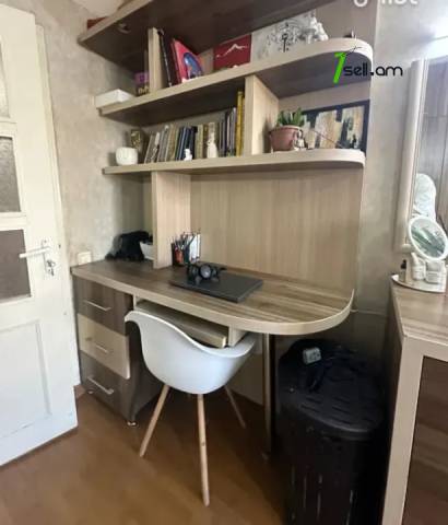 4 սենյականոց բնակարան Լվովյան փողոցում, 60 ք.մ., 2/5 հարկ, բարձր առաստաղներ, եվրովերանորոգված