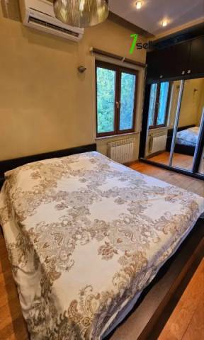 2 սենյականոց բնակարան Մեսրոպ Մաշտոցի պողոտայում, 58 քմ, 3/5 հարկ, եվրովերանորոգված, քարե շենք