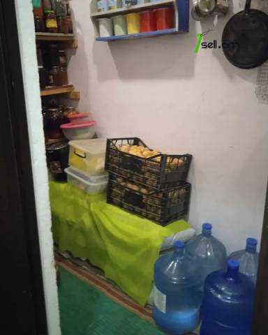 Մեկ հարկանի քարե տուն Հայկ Բժշկյանց փողոցում Հայանիստում, 150 քմ, կապիտալ վերանորոգված