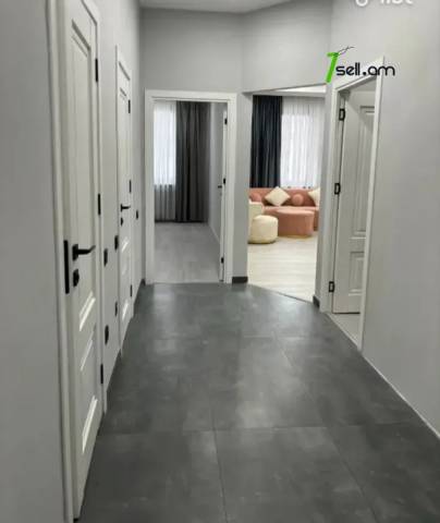 3 սենյականոց բնակարան նորակառույց շենքում Ադոնցի փողոցում, 80 քմ, 3/14 հարկ, բարձր առաստաղներ