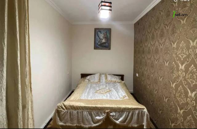 3 սենյականոց բնակարան Հրաչյա Քոչարի փողոցում, 68 ք.մ., 2/5 հարկ, դիզայներական ոճով վերանորոգված