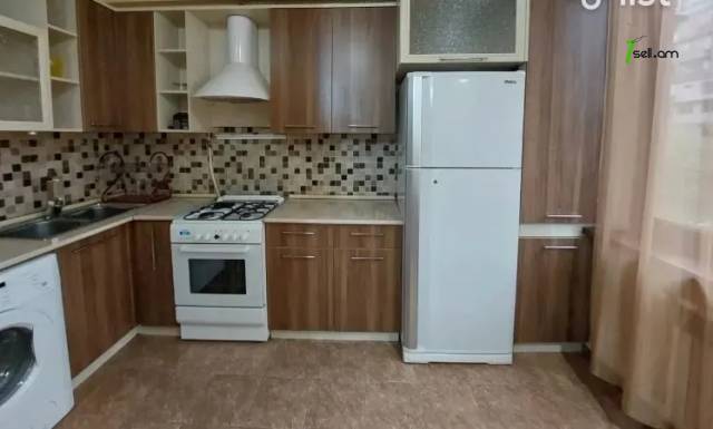 3 սենյականոց բնակարան Նար-Դոսի փողոցում, 66 ք.մ., 3/9 հարկ, եվրովերանորոգված