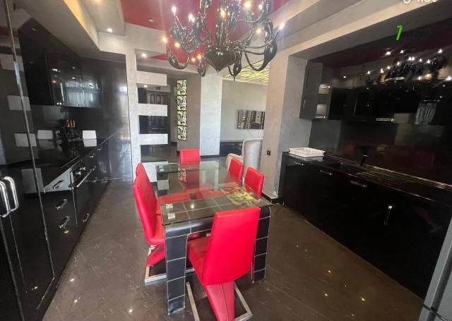 3 սենյականոց բնակարան նորակառույց շենքում Վարդանանց փողոցում, 134 քմ, 18/22 հարկ, 2 սանհանգույց