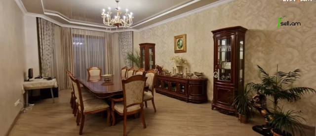 Մեկ հարկանի քարե տուն Աջափնյակում, 500 ք.մ., 3+ սանհանգույց, կապիտալ վերանորոգված