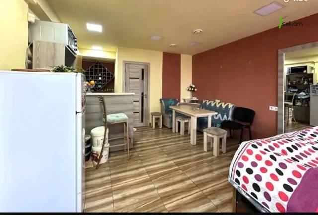 Բազմաֆունկցիոնալ գույք, Ավան-Առինջ 1-ին միկրոշրջան Ավանում, 78 քմ