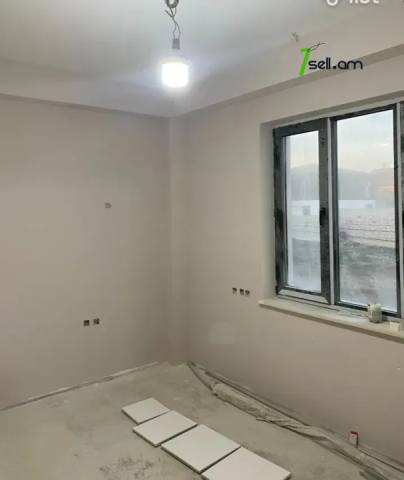 Երեք հարկանի տուն Ղափանցյան փողոցում Արաբկիրում, 160 քմ, 2 սանհանգույց