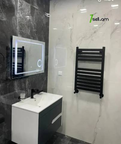 3 սենյականոց բնակարան նորակառույց շենքում Արամ Խաչատրյան փողոցում, 84 ք.մ., բարձր առաստաղներ