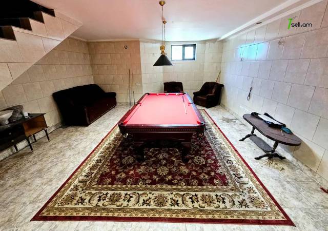 Երկու հարկանի տուն Մուշ 10-րդ փողոցում Քասախում, 1560 քմ, 3+ սանհանգույց, կապիտալ վերանորոգված