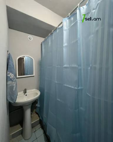 4 սենյականոց բնակարան Մանուկյան փողոցում, 100 ք.մ., կոսմետիկ վերանորոգում