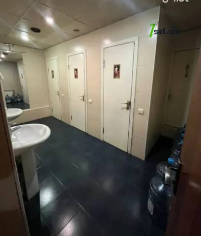 Բազմաֆունկցիոնալ գույք Վարդանանց փողոցում կենտրոնում, 300 քմ