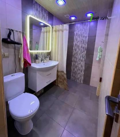 2 սենյականոց բնակարան Կոմիտասի պողոտայում, 62 ք.մ., 4/9 հարկ, դիզայներական ոճով վերանորոգված