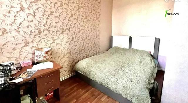 3 սենյականոց բնակարան Գալշոյան փողոցում, 71 քմ, 12/16 հարկ, կապիտալ վերանորոգված