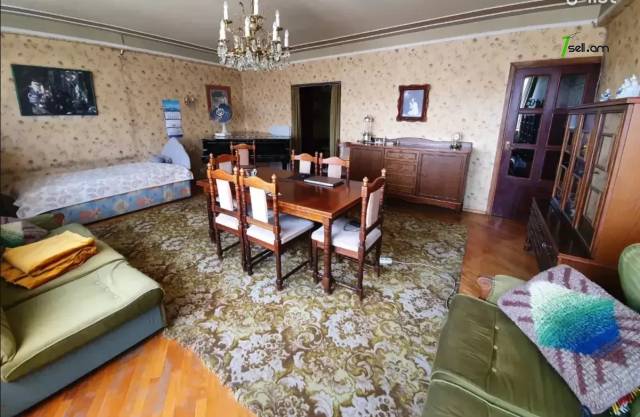 3 սենյականոց բնակարան Կենտրոնական փողոցում, 94 ք.մ., 2 սանհանգույց, 7/10 հարկ