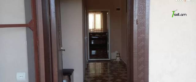 Մեկ հարկանի քարե տուն Ղուկասավանում, 2000 ք.մ., մեծ հողամաս, կապիտալ վերանորոգված