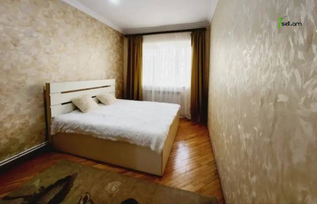 Մեկ հարկանի քարե տուն Աղասի փողոցում Քանաքեռ Զեյթունում, 400 ք.մ., եվրովերանորոգված