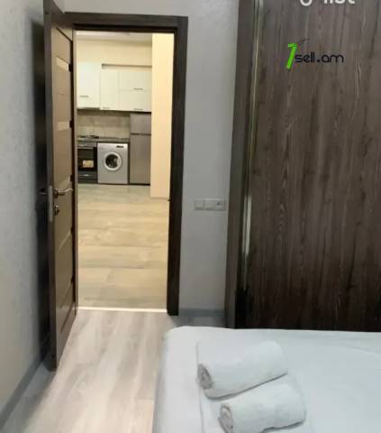 3 սենյականոց բնակարան նորակառույց շենքում Ալեք Մանուկյան փողոցում, 62 ք.մ., 7/11 հարկ