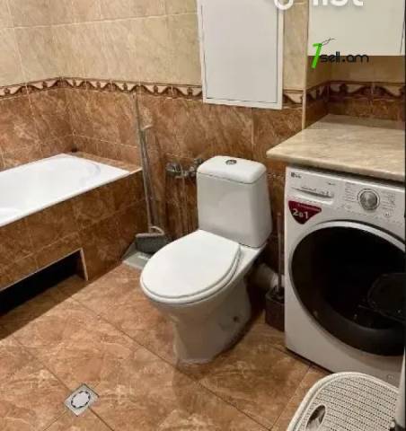 3 սենյականոց բնակարան, Դավթաշեն 3-րդ թաղամաս, 66 ք.մ., բարձր առաստաղներ, 2/9 հարկ