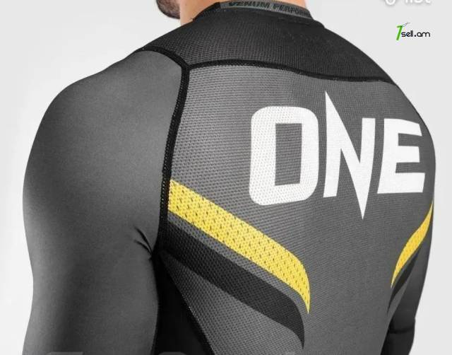 Venum Rashguard սպորտային հաքուստ