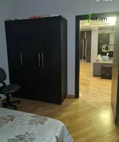 3 սենյականոց բնակարան նորակառույց շենքում Հրաչյա Ներսիսյան փողոցում, 115 քմ, բարձր առաստաղներ