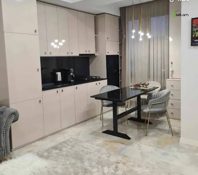 2 սենյականոց բնակարան նորակառույց շենքում Արաբկիրում, 55 ք.մ., բարձր առաստաղներ, 7/12 հարկ