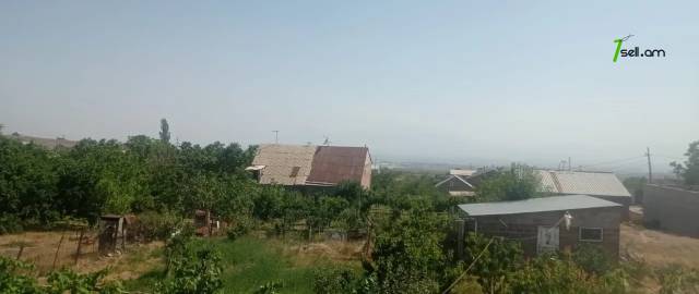 Հողատարածք բնակելի շինությունների համար Պռոշյանում, 500 ք.մ.