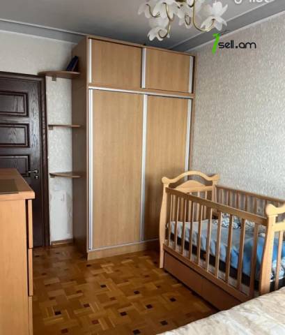 4 սենյականոց բնակարան Դավիթ Անհաղթի փողոցում, 107 քմ, նախավերջին հարկ, կապիտալ վերանորոգված