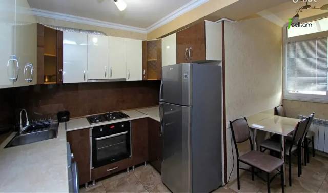 3 սենյականոց բնակարան Հին երևանցու փողոցում, 65 քմ, 8/10 հարկ, դիզայներական ոճով վերանորոգված