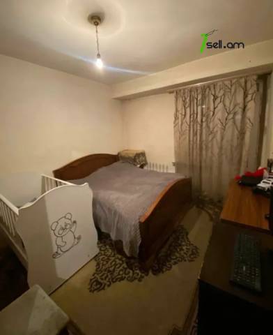 2 սենյականոց բնակարան Ադմիրալ Իսակովի պողոտայում, 57 ք.մ., 6/9 հարկ