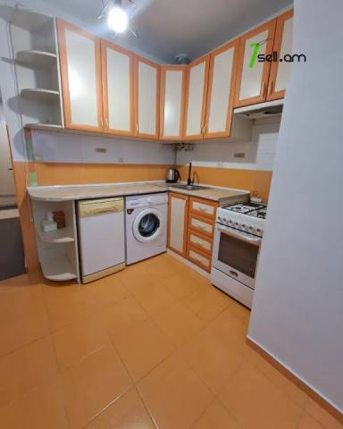 2 սենյականոց բնակարան Տիգրան Մեծի պողոտայում, 65 ք.մ., կապիտալ վերանորոգված, քարե շենք