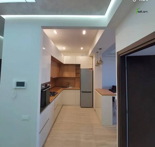 2 սենյականոց բնակարան նորակառույց շենքում Օրբելի եղբայրների փողոցում, 70 ք.մ., 6/14 հարկ