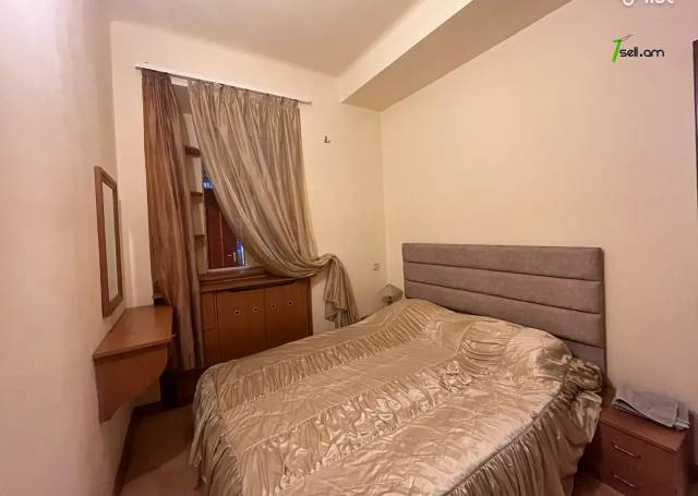 2 սենյականոց բնակարան Ամիրյան փողոցում, 60 ք.մ., 2/2 հարկ, բարձր առաստաղներ, եվրովերանորոգված