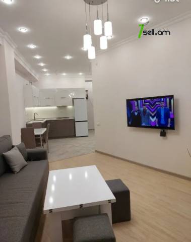 3 սենյականոց բնակարան նորակառույց շենքում Նիկողայոս Ադոնցի փողոցում, 75 ք.մ., 2 սանհանգույց