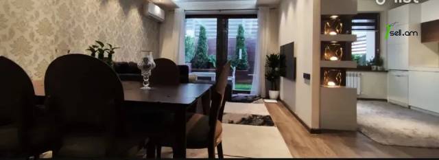 Երկու հարկանի թաունհաուզ Անաստաս Միկոյան փողոցում Դավթաշենում, 165 քմ, 3+ սանհանգույց