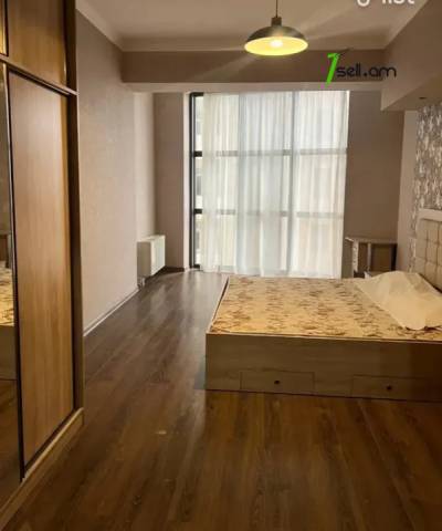 2 սենյականոց բնակարան նորակառույց շենքում Ադոնցի փողոցում, 78 ք.մ., բարձր առաստաղներ, 5/16 հարկ