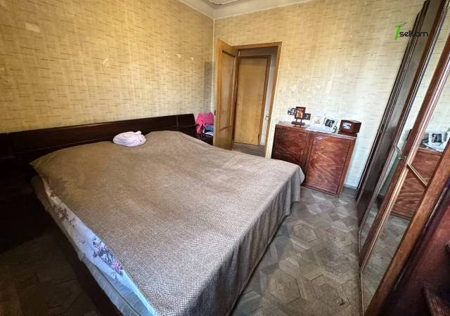 4 սենյականոց բնակարան Երվանդ Քոչարի փողոցում, 85 ք.մ., մի քանի պատշգամբ, 7/9 հարկ