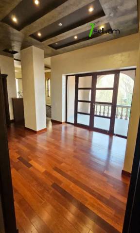 Երկու հարկանի քարե տուն, Վահագնի Թաղամաս Աջափնյակում, 1750 ք.մ., 3+ սանհանգույց