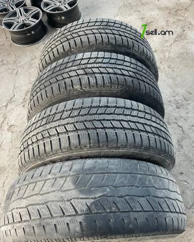 4 հատ Ձմեռային անվադողեր, 235/65 R17