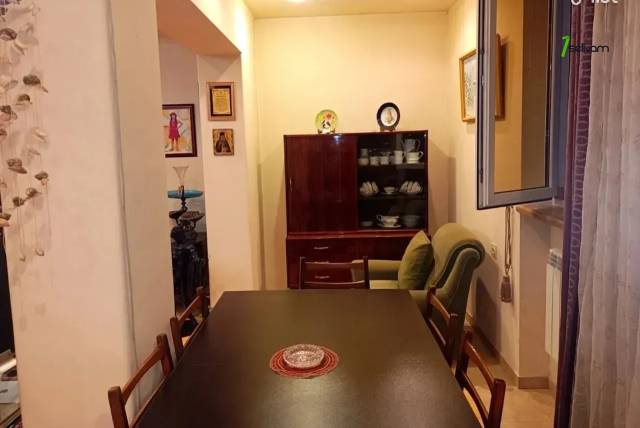 2 սենյականոց բնակարան, Նազարբեկյան թաղամաս, 50 ք.մ., նախավերջին հարկ, կապիտալ վերանորոգված