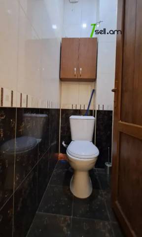 3 սենյականոց բնակարան Կոմիտասի պողոտայում, 110 քմ, 2/4 հարկ, 2 սանհանգույց, մի քանի պատշգամբ