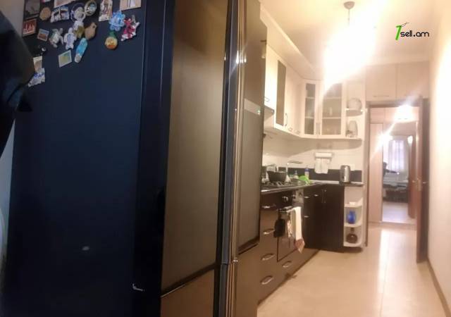 3 սենյականոց բնակարան Մինաս Ավետիսյան փողոցում, 78 ք.մ., նախավերջին հարկ, կապիտալ վերանորոգված