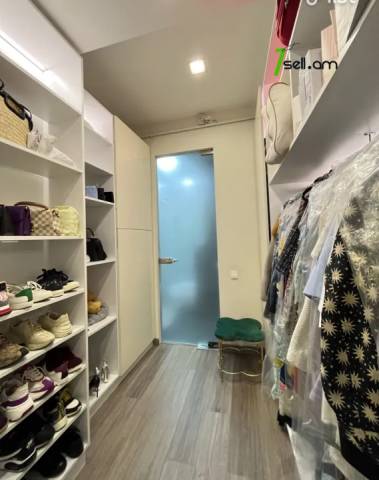 2 սենյականոց բնակարան նորակառույց շենքում Օրբելի եղբայրների փողոցում, 76 ք.մ., 2 սանհանգույց